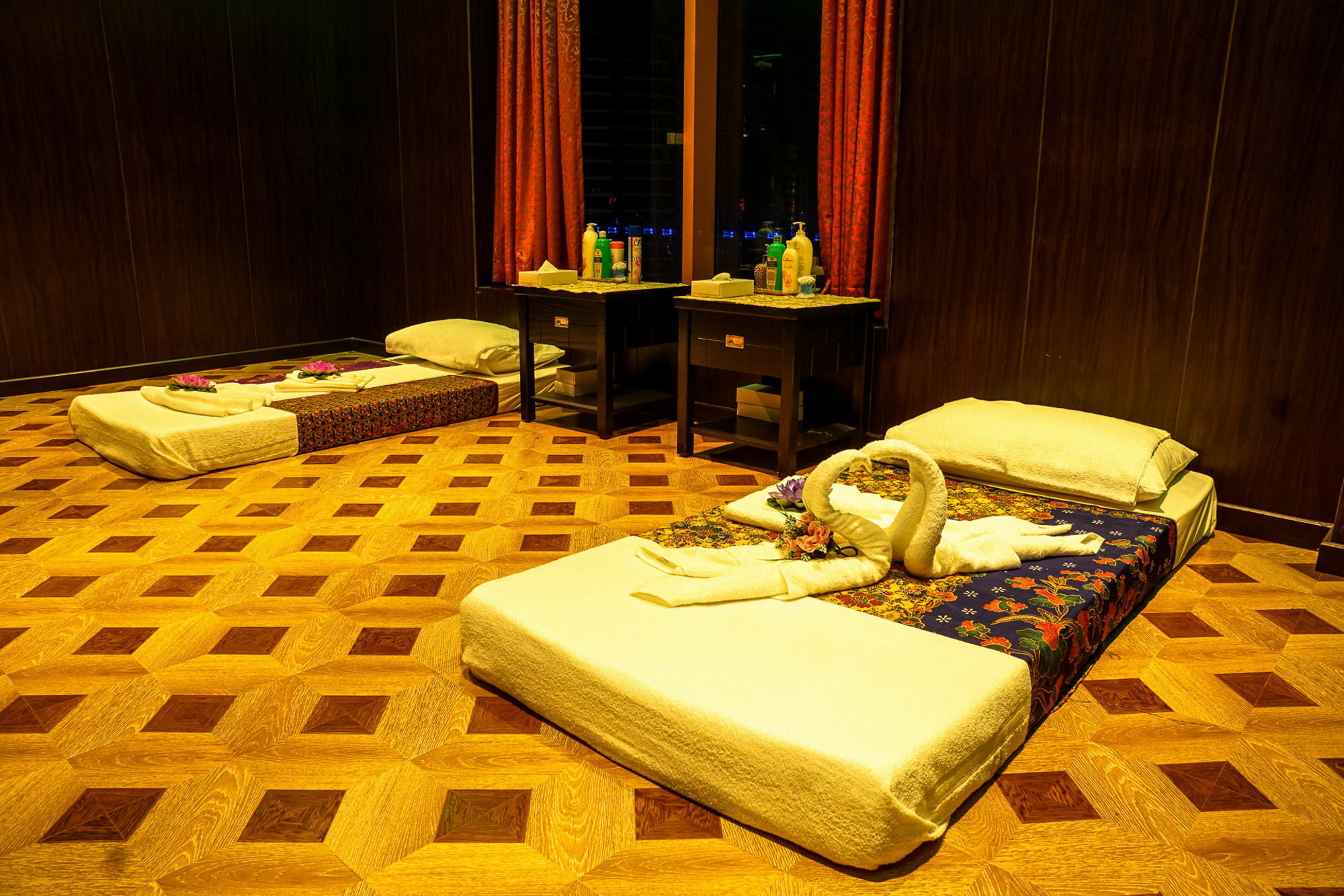 Arman Juffair Mall Hotel